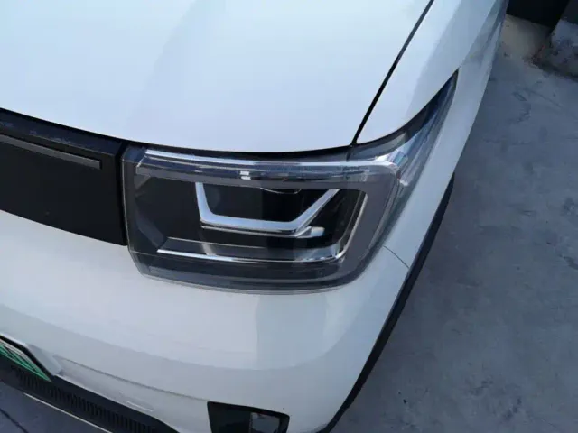 Wuling Hongguang Mini EV — Фото автомобиля 23