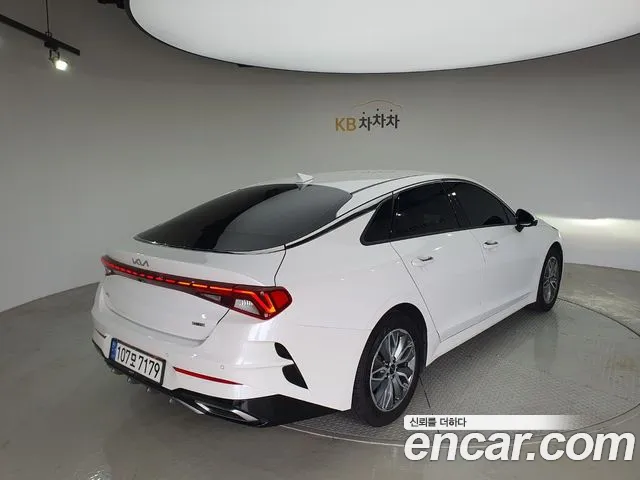 Kia K5 Generation 3 — Фото автомобиля 4