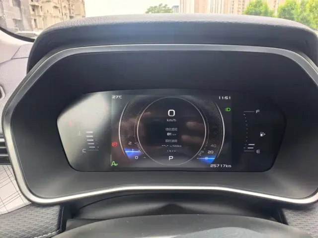 Geely Xingrui — Фото автомобиля 5
