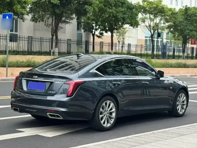 Cadillac CT5 — Фото автомобиля 24