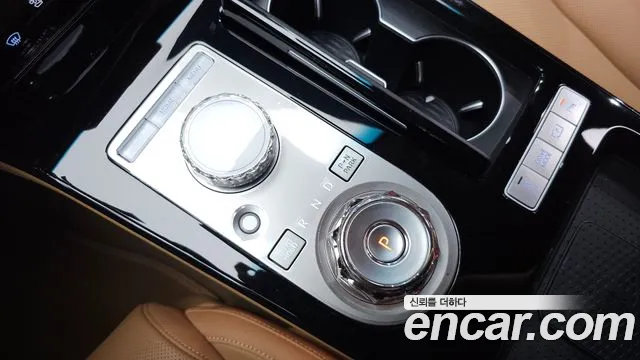 Genesis G80 Бензин 2.5 турбо 2WD — Фото автомобиля 6