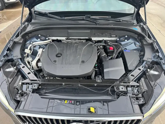 Volvo XC60 — Фото автомобиля 3