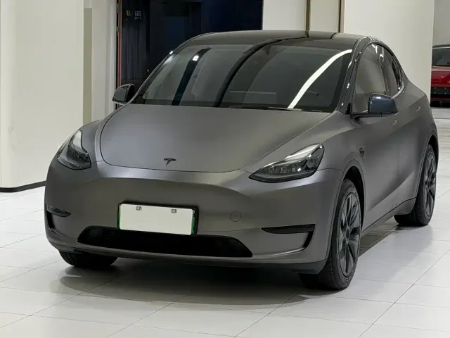 Фотография автомобиля — Tesla Model Y