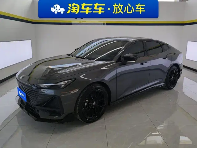 Фотография автомобиля — Changan UNI-V
