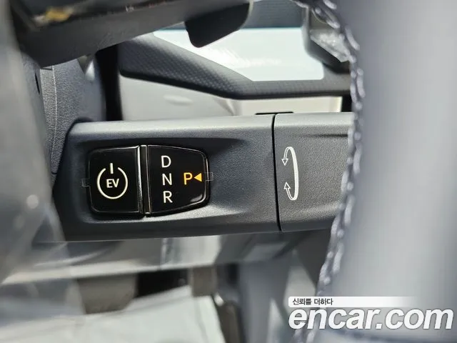 Kia PV5 — Фото автомобиля 9