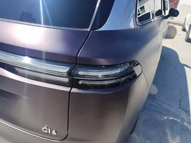Leapmotor C16 — Фото автомобиля 7