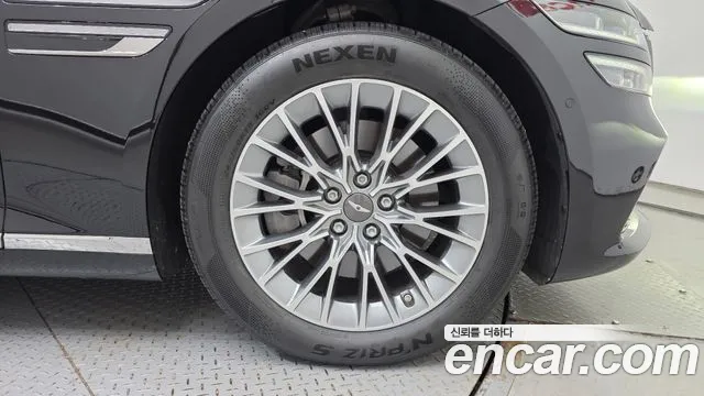 Genesis G80 RG3 — Фото автомобиля 6
