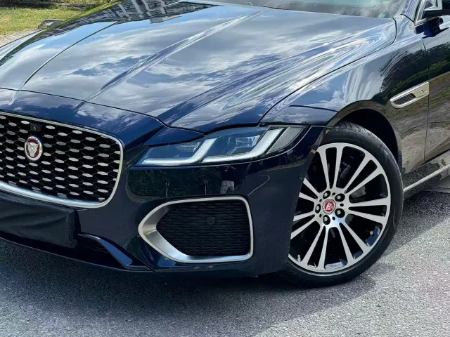 Jaguar XFL — Фото автомобиля 7