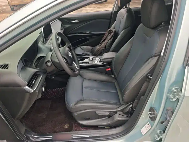 Buick Velite 6 — Фото автомобиля 14