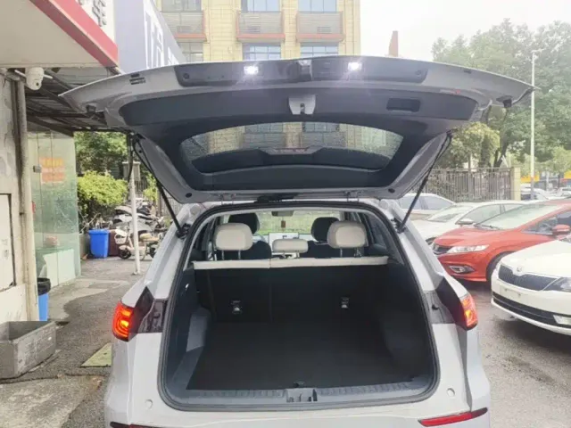 Geely Galaxy E5 — Фото автомобиля 18