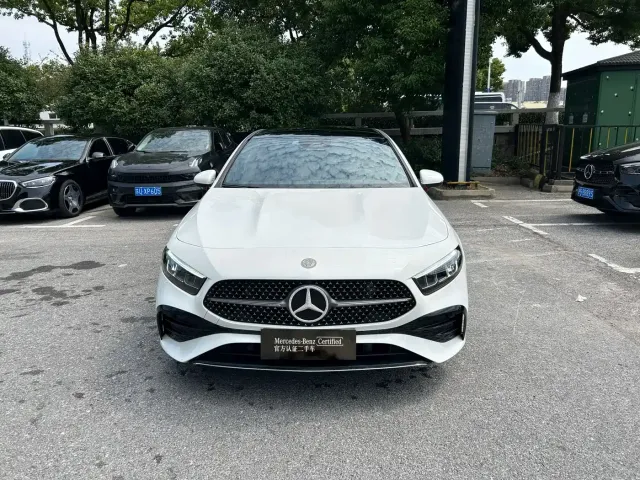 Mercedes-Benz A-Class — Фото автомобиля 2