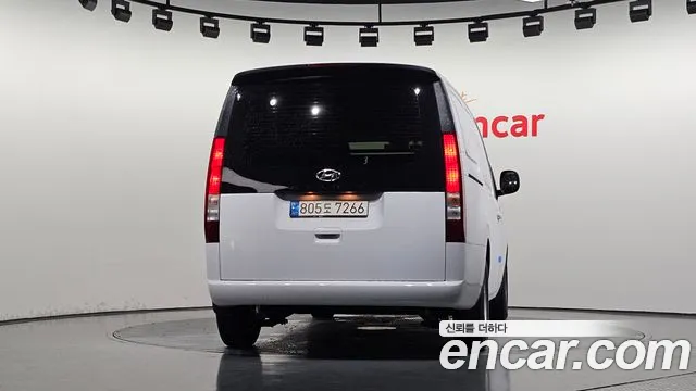 Hyundai Staria — Фото автомобиля 4