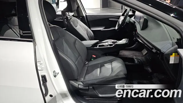 Kia EV6 Long Range — Фото автомобиля 7