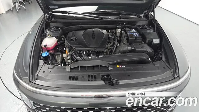 Hyundai Grandeur Grandeur (GN7) 2.5 Бензин 2WD — Фото автомобиля 6