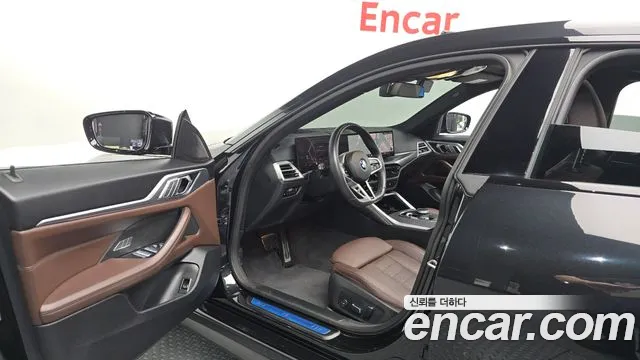 BMW 4 Series G22 — Фото автомобиля 10