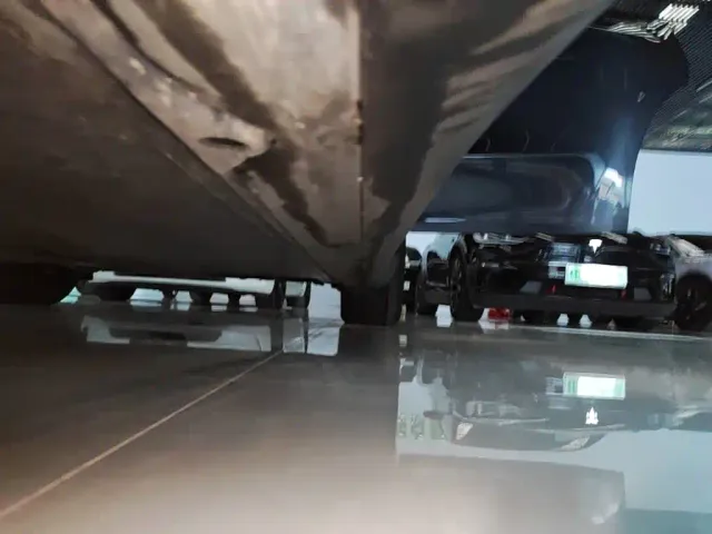 Tesla Model Y — Фото автомобиля 21