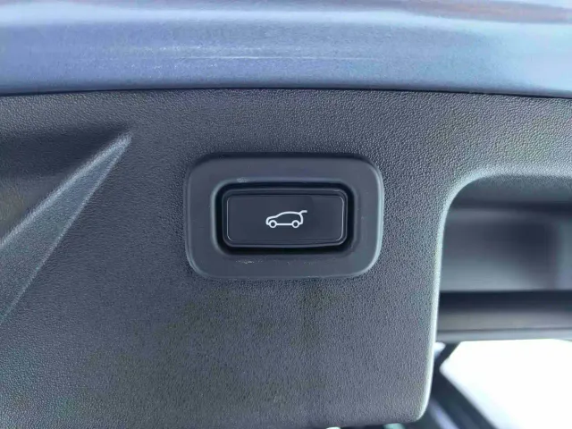 Land Rover Discovery Sport — Фото автомобиля 29