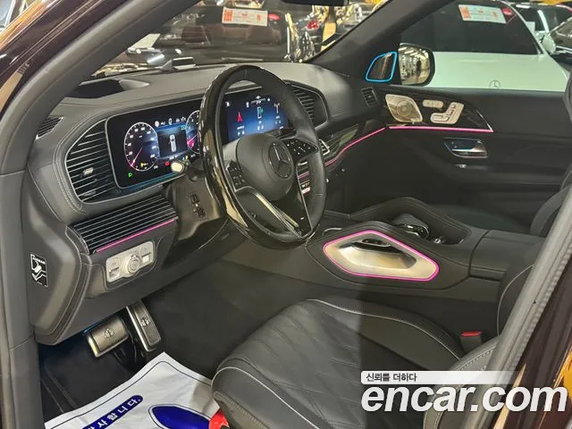 Mercedes-Benz GLS-Class — Фото автомобиля 12