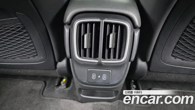 Hyundai Ioniq 6 — Фото автомобиля 28