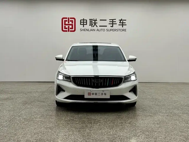 Geely Emgrand — Фото автомобиля 16
