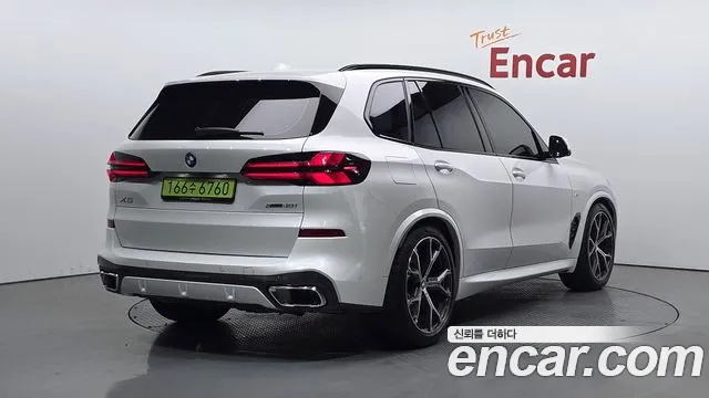 BMW X5 xDrive 40i M Sport — Фото автомобиля 2