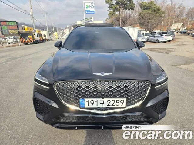 Genesis GV70 2.5T Бензин 2WD — Фото автомобиля 3