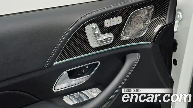 Mercedes-Benz GLE-Class — Фото автомобиля 19