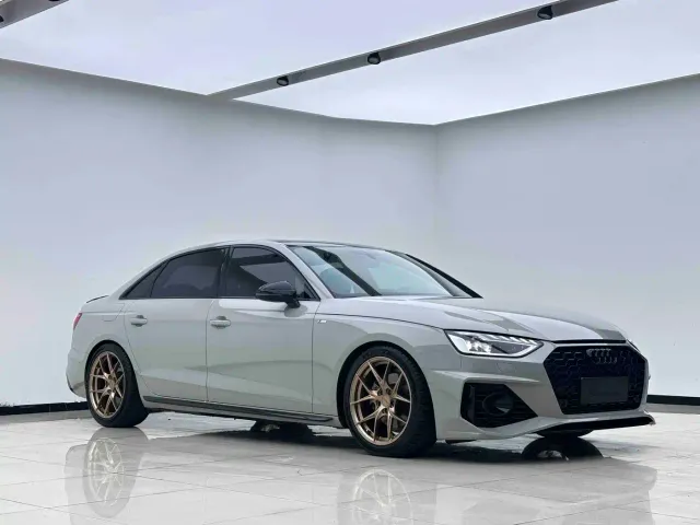 Audi A4L — Фото автомобиля 3