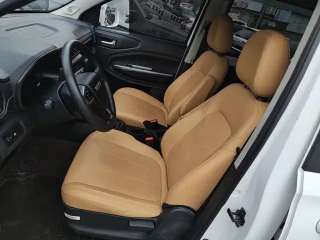 DFSK Fengguang E380 — Фото автомобиля 14