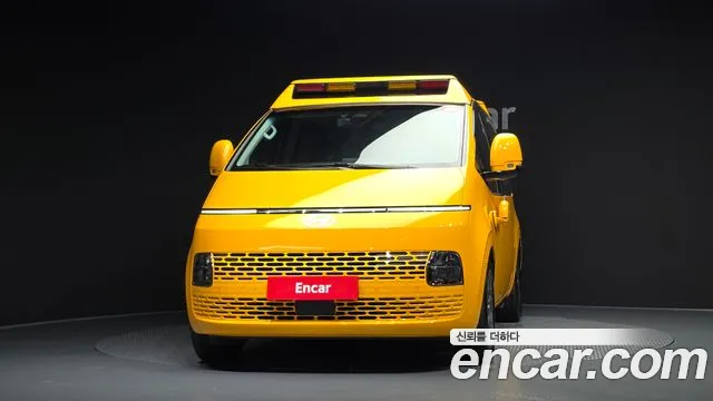 Hyundai Staria Staria L3.5 Школьный автобус — Фото автомобиля 3
