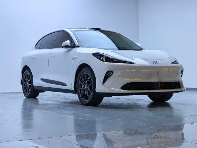 IM Motors LS6 — Фото автомобиля 3