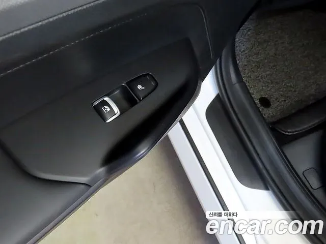 Kia K5 Новый K5 3 поколение 2.0 LPi(Для проката) — Фото автомобиля 19