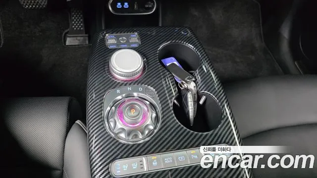 Genesis GV60 Standard — Фото автомобиля 8