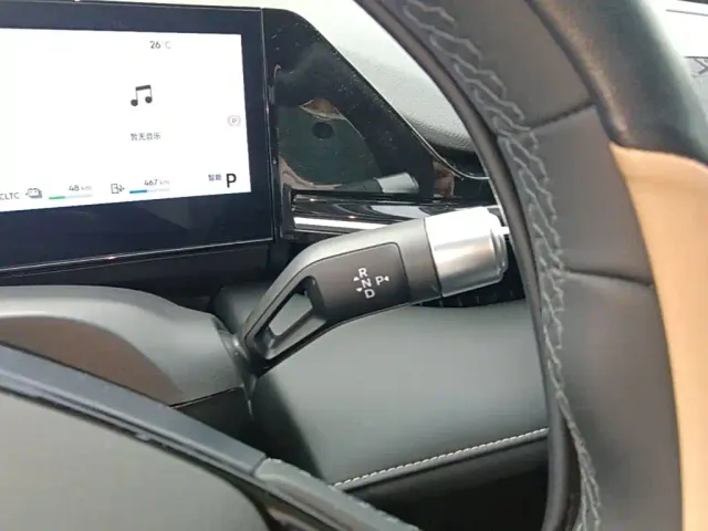 Geely Galaxy L6 — Фото автомобиля 13