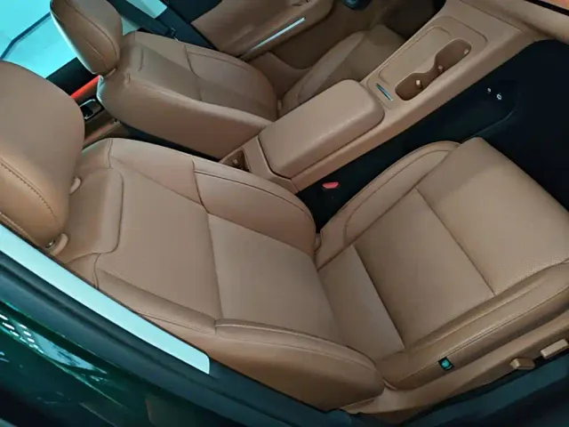 Leapmotor C16 — Фото автомобиля 24