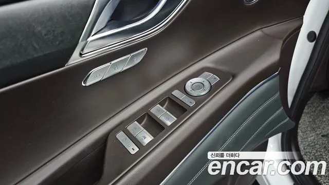 Genesis GV80 2.5T Бензин AWD — Фото автомобиля 18