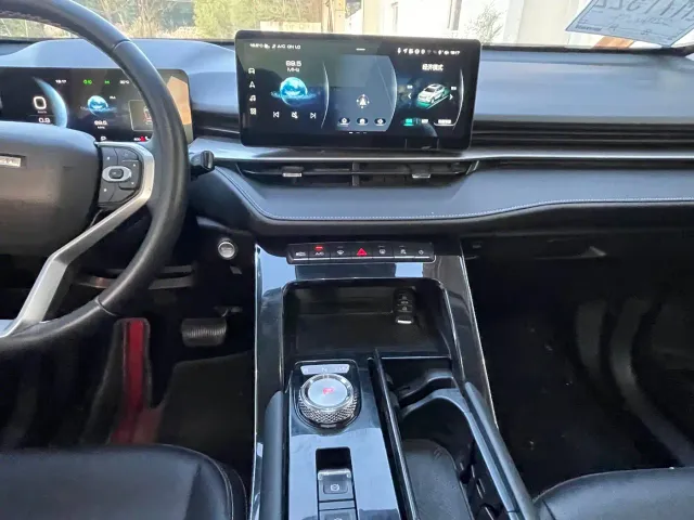 Haval H6 — Фото автомобиля 10