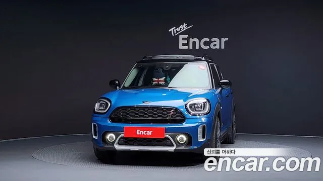 Mini Countryman — Фото автомобиля 3