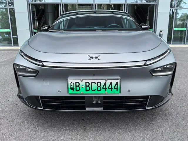 Xpeng P7+ — Фото автомобиля 2