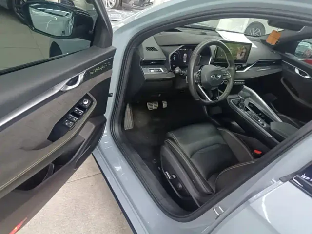 Geely Xingrui — Фото автомобиля 15
