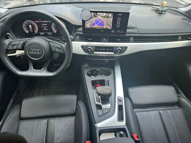 Audi A4L — Фото автомобиля 2