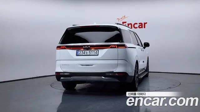 Kia Canival Carnival 4 поколение Бензин 7 мест Signature — Фото автомобиля 4