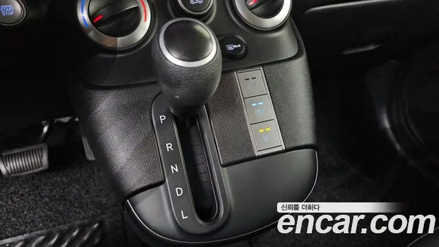 Hyundai Casper — Фото автомобиля 9