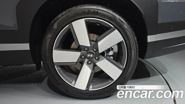 Hyundai Santafe — Фото автомобиля 19