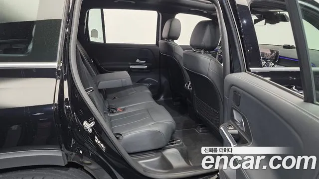 Mercedes-Benz EQB X243 — Фото автомобиля 12