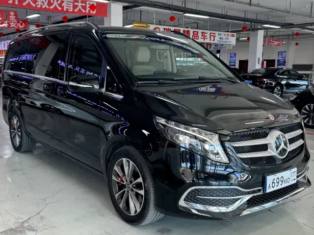 Mercedes-Benz V-Class — Фото автомобиля 3
