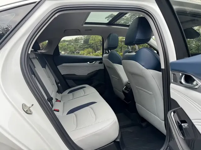 Geely Xingrui — Фото автомобиля 13