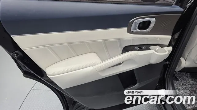 Kia Sorento — Фото автомобиля 21