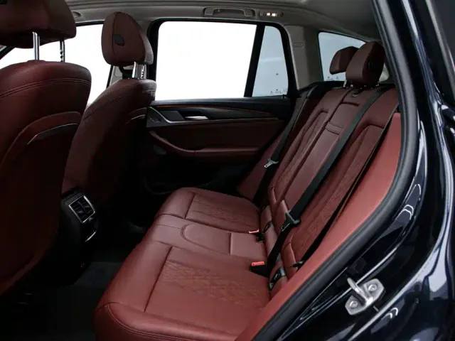 BMW X3 — Фото автомобиля 17