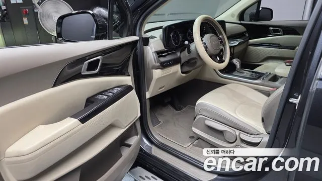 Kia Canival Carnival 4 поколение Бензин 9 мест Prestige — Фото автомобиля 10